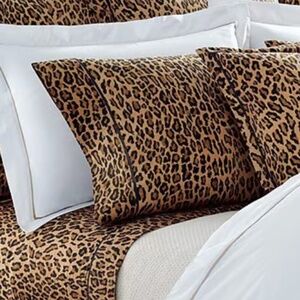 Ralph Lauren Montgomery Leopard Percale Standard Pillowcase Pair